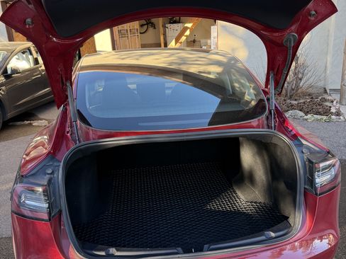 Used 2018 Tesla Model 3 Long Range image 19