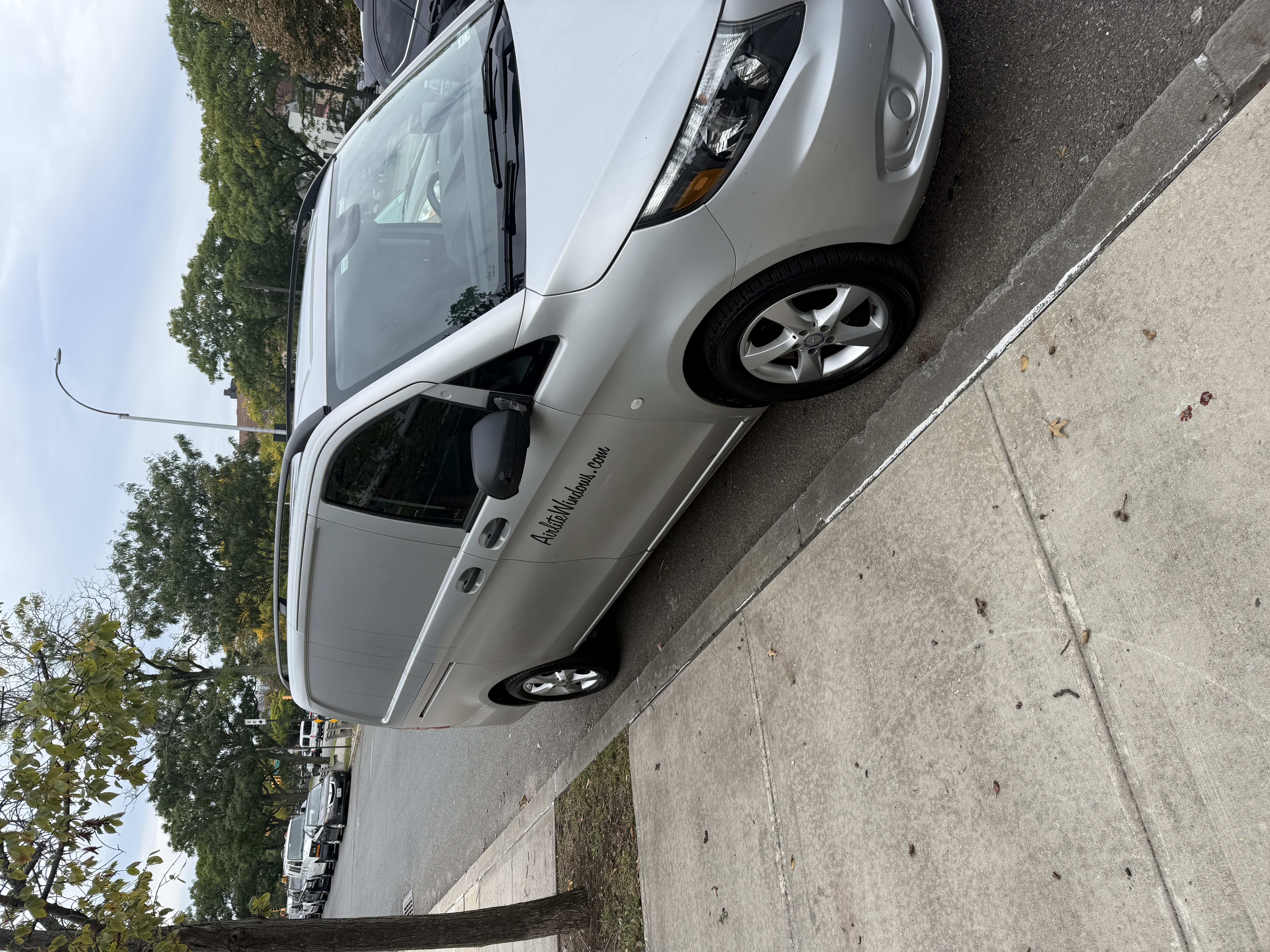 Used 2017 Mercedes-Benz Metris image 4