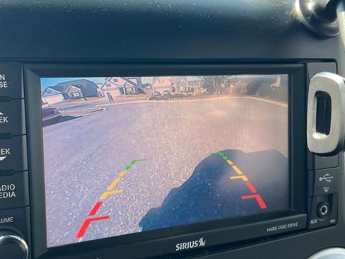 Used 2013 Jeep Wrangler Unlimited Sahara w/ Connectivity Group image 13