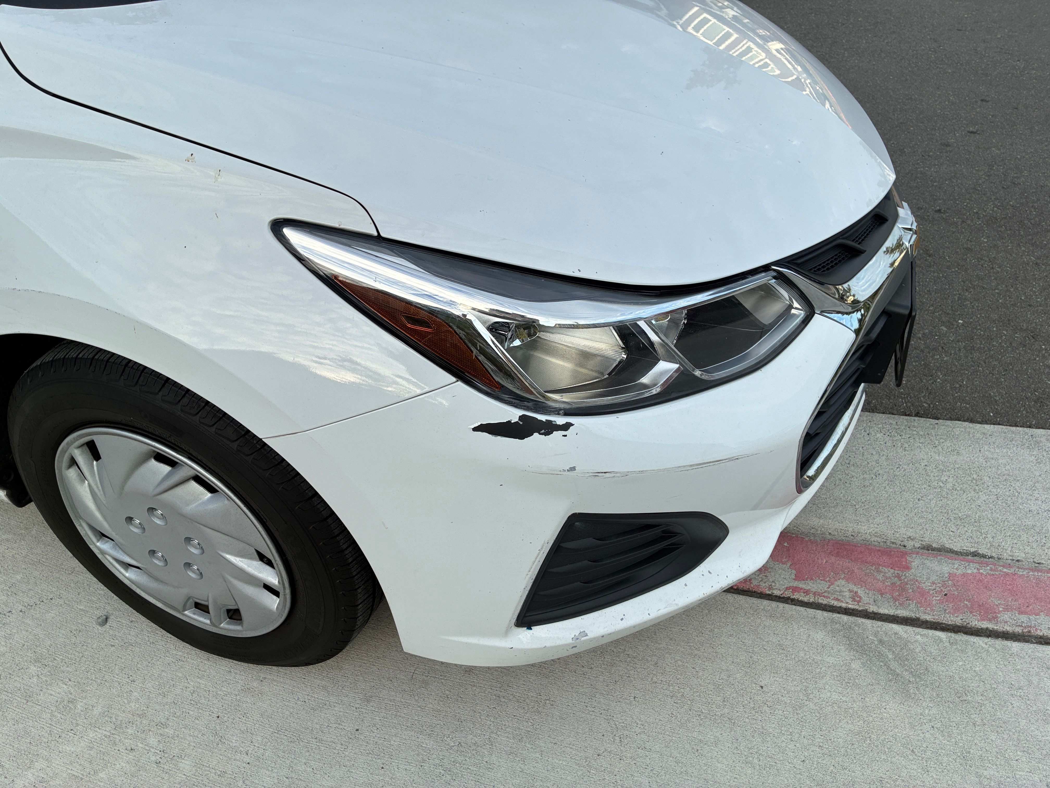 Used 2019 Chevrolet Cruze Sedan FWD image 5