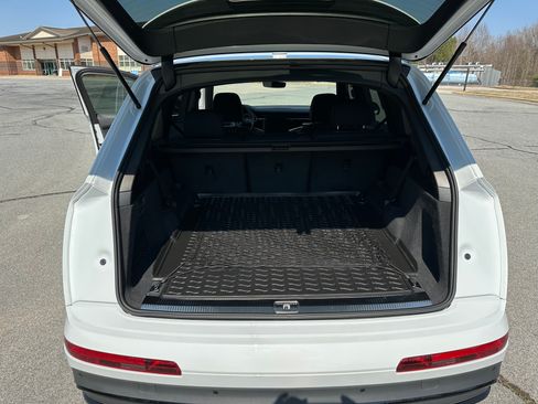 Used 2021 Audi Q7 3.0T Premium Plus w/ Premium Plus Package image 25