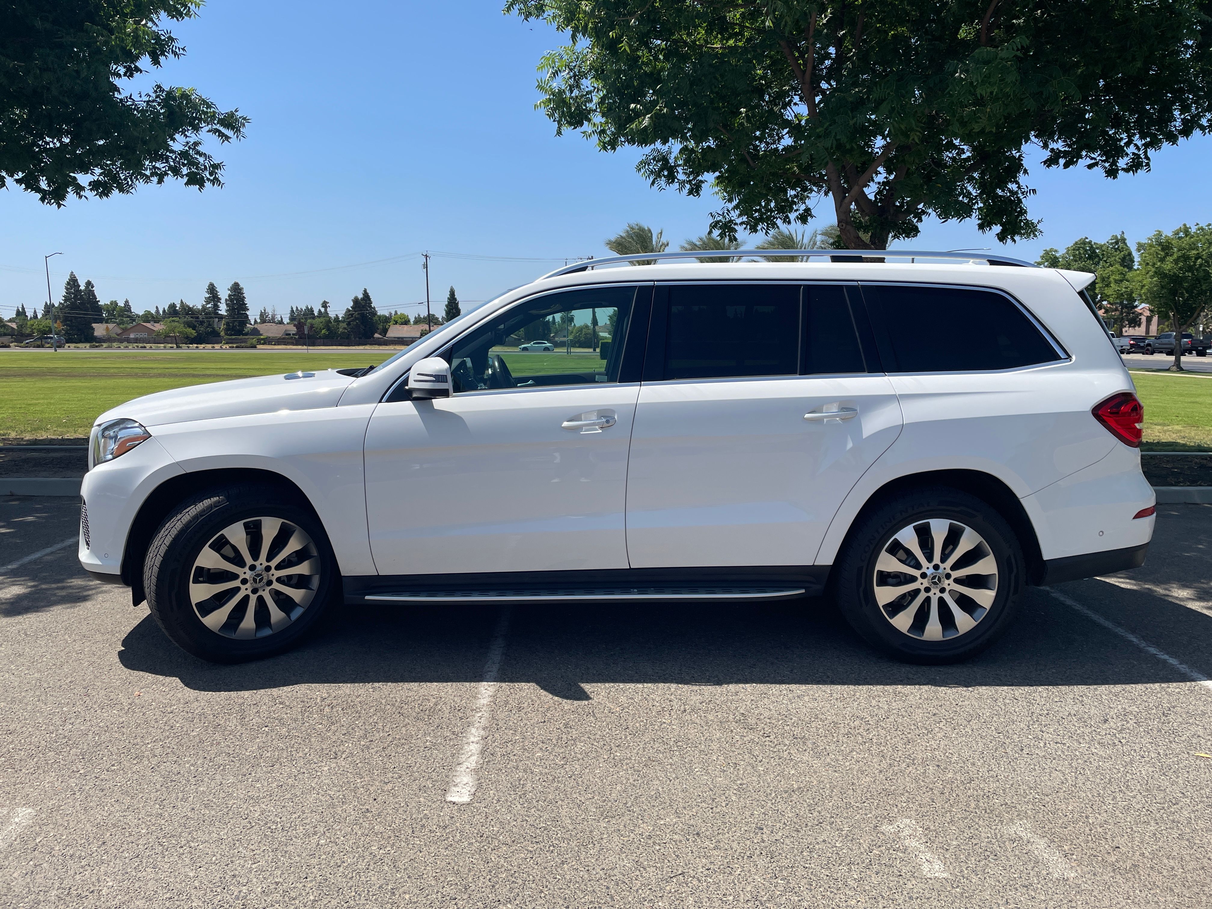 Used 2018 Mercedes-Benz GLS 450 4MATIC image 1