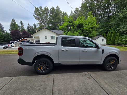 Used 2023 Ford Maverick Tremor w/ Tremor Off-Road Package AWD/4WD image 5