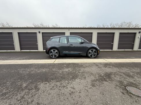 Used 2015 BMW i3 w/ Range Extender image 1