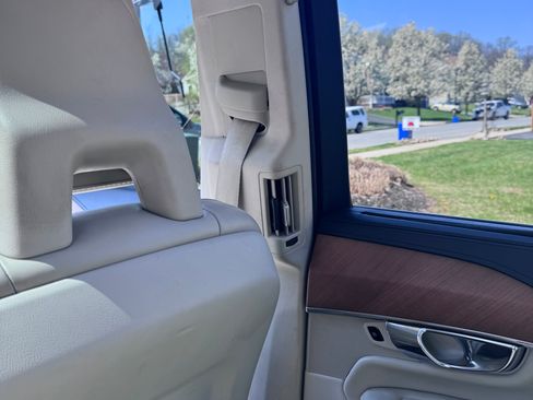 Used 2016 Volvo XC90 T6 Inscription image 10