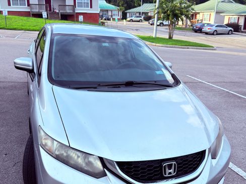 Used 2014 Honda Civic LX image 6