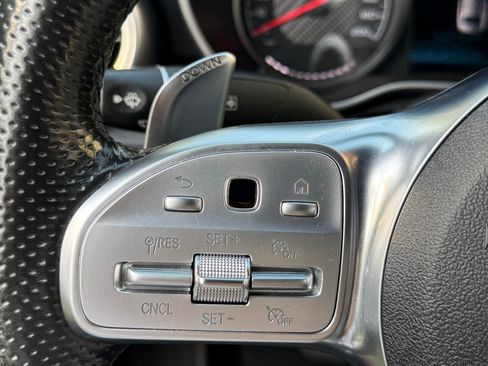 Used 2019 Mercedes-Benz C 63 AMG Sedan image 17