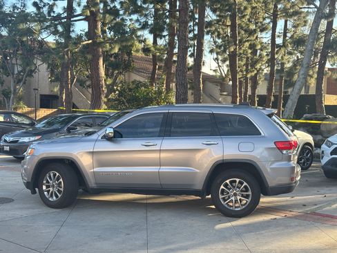Used 2016 Jeep Grand Cherokee Limited image 1