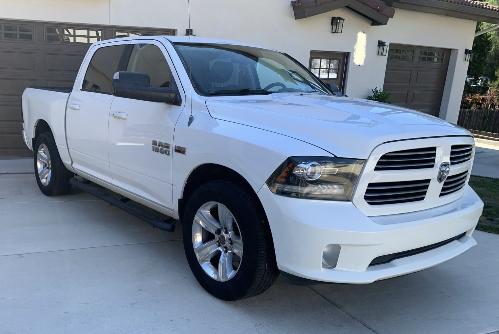 Used 2013 RAM 1500 Sport w/ Sport Premium Group RWD image 2