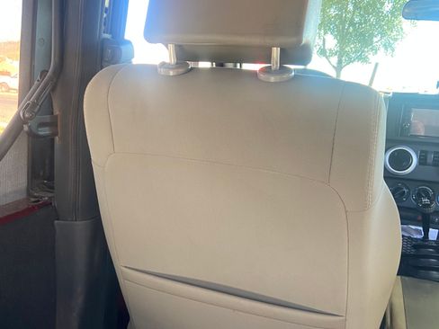 Used 2010 Jeep Wrangler Sahara image 16