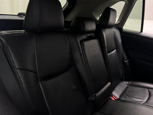 Used 2021 Toyota RAV4 XLE w/ Convenience Package image 2