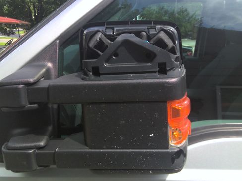 Used 2016 Ford F250 XLT w/ XLT Premium Package image 32