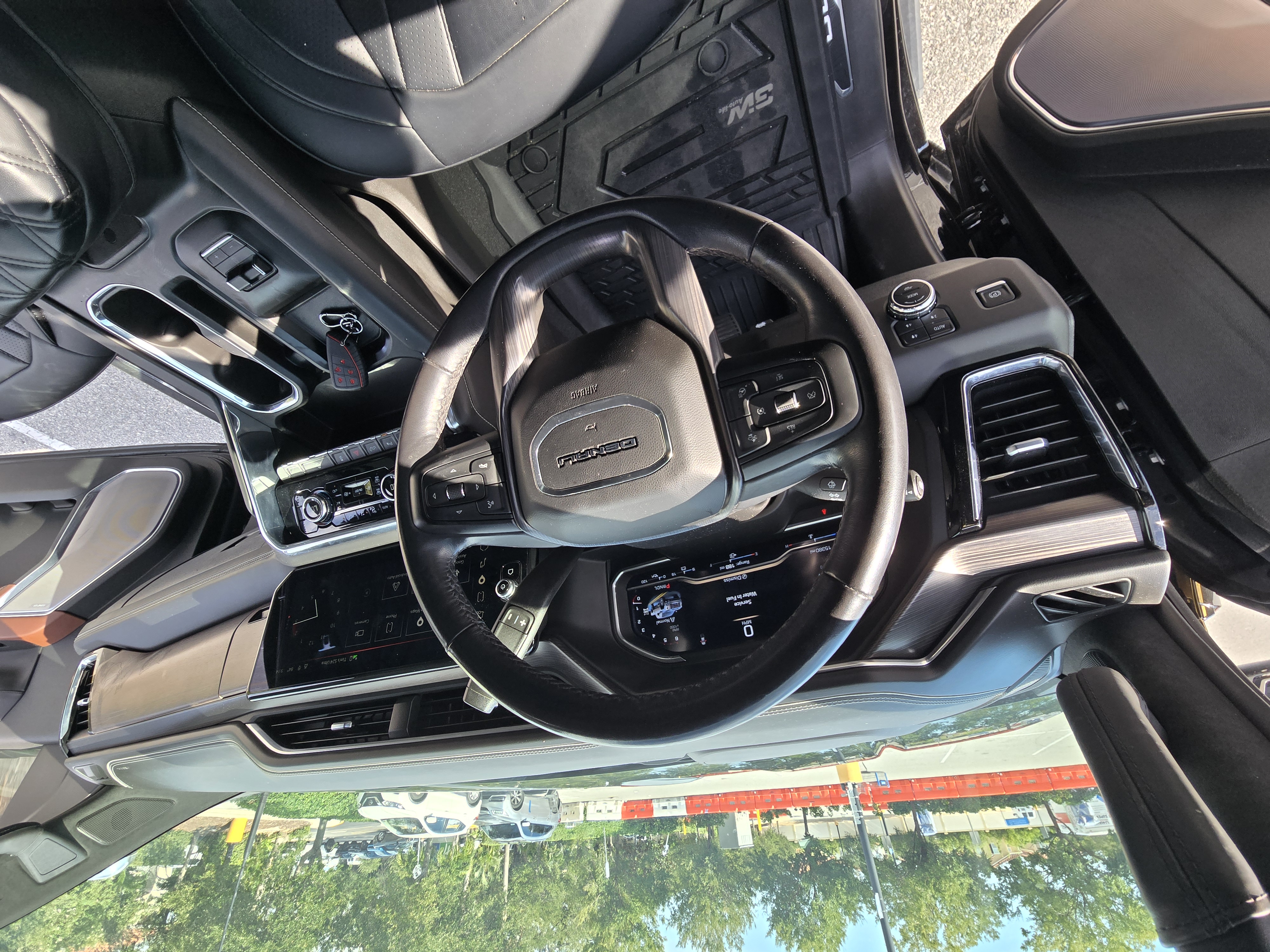 Used 2024 GMC Sierra 2500 Denali Ultimate w/ Max Trailering Package AWD/4WD image 11
