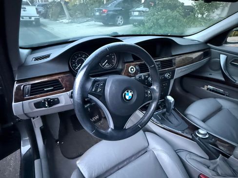 Used 2007 BMW 328i Sedan image 11