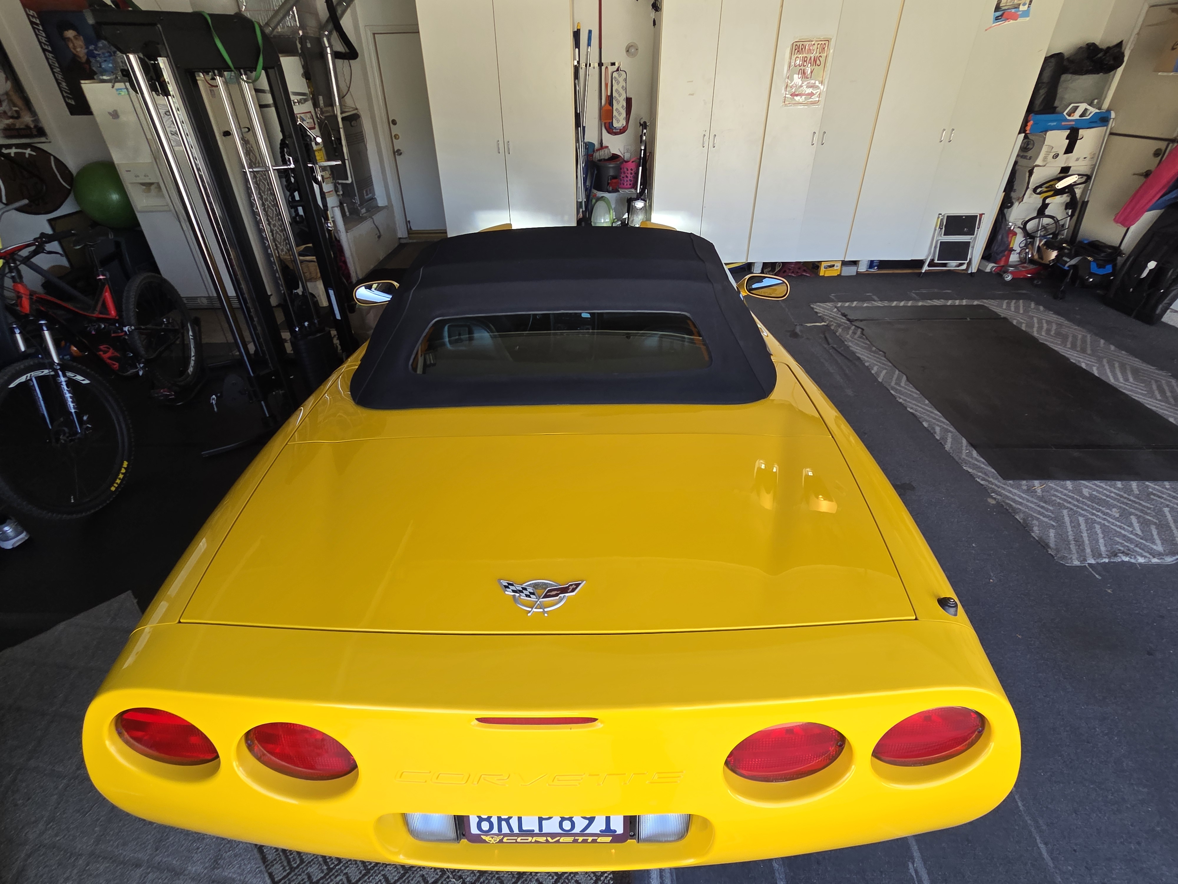 Used 2003 Chevrolet Corvette Convertible w/ Preferred Equipment Group1 RWD image 20