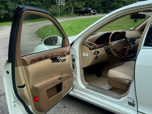 Used 2008 Mercedes-Benz S 550 image 15