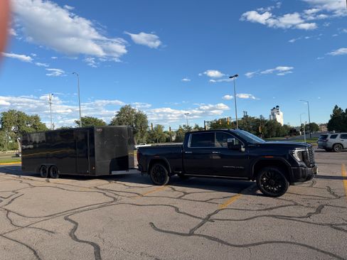 Used 2025 GMC Sierra 2500 Denali Ultimate w/ Snow Plow Prep/Camper Package AWD/4WD image 8
