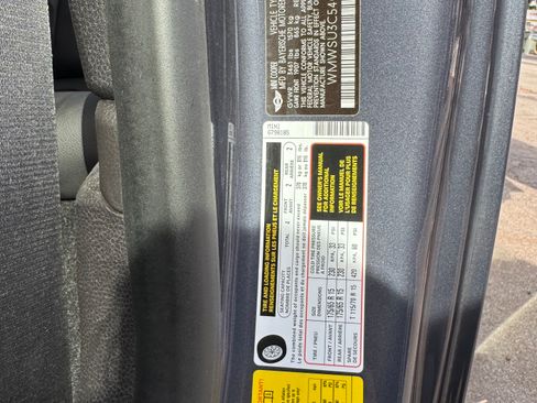 Used 2012 MINI Cooper Hardtop image 12