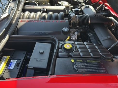 Used 2001 Chevrolet Corvette Convertible w/ Preferred Equipment Group2 image 11