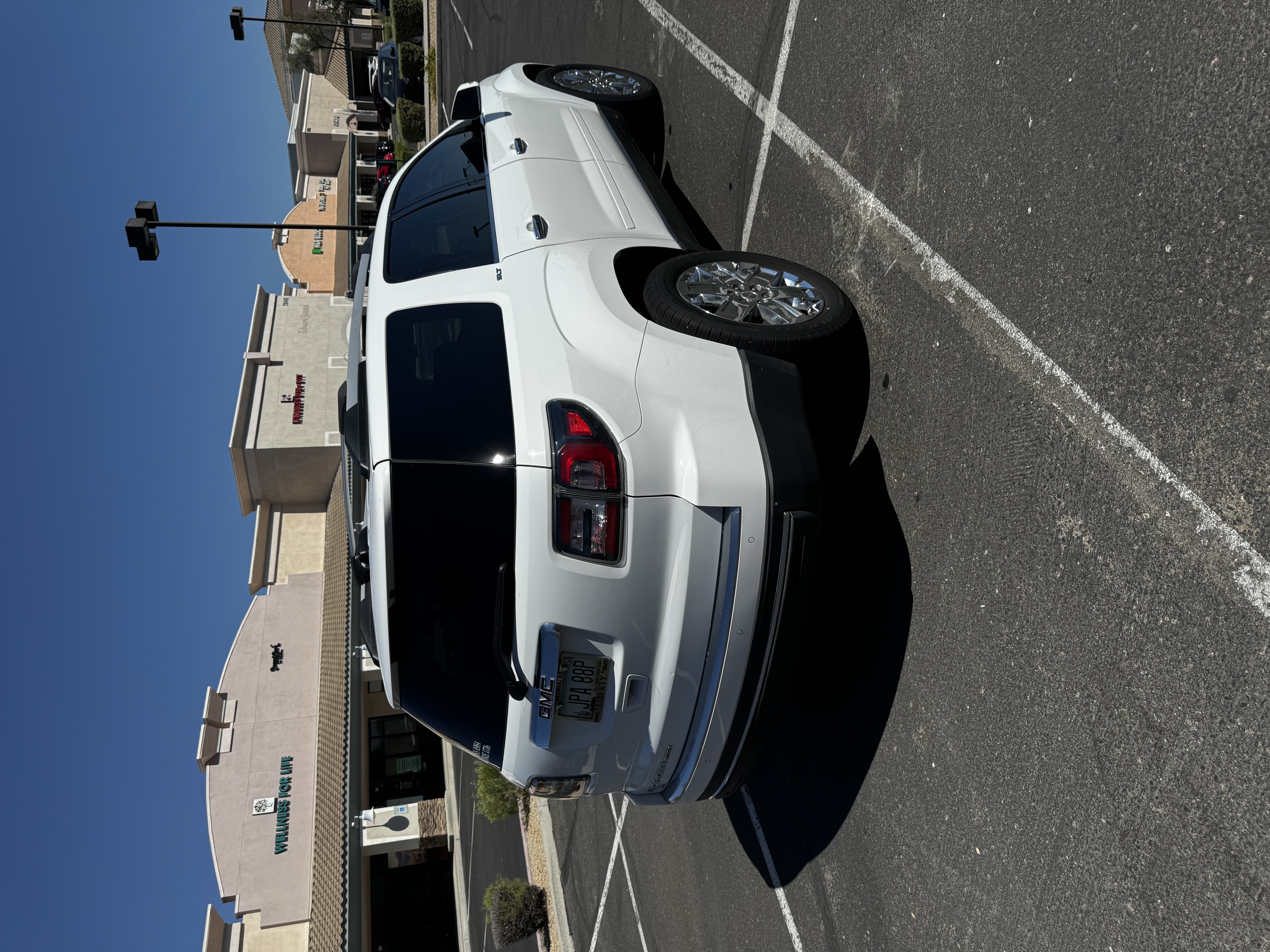 Used 2017 GMC Acadia Limited SLT FWD image 10
