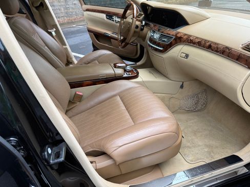 Used 2008 Mercedes-Benz S 600 image 16