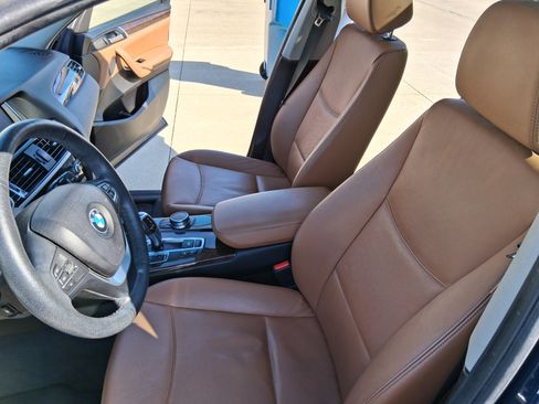 Used 2017 BMW X3 xDrive28i image 17