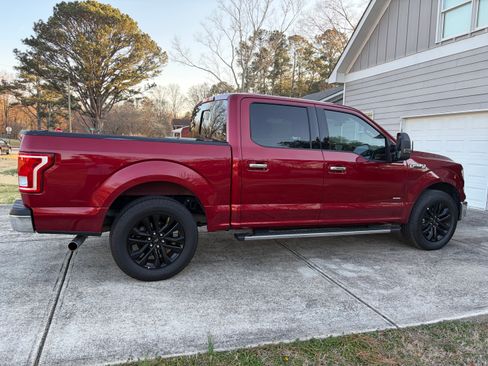 Used 2016 Ford F150 XLT w/ Equipment Group 302A Luxury image 5