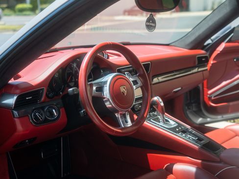 Used 2015 Porsche 911 Turbo S AWD/4WD image 13