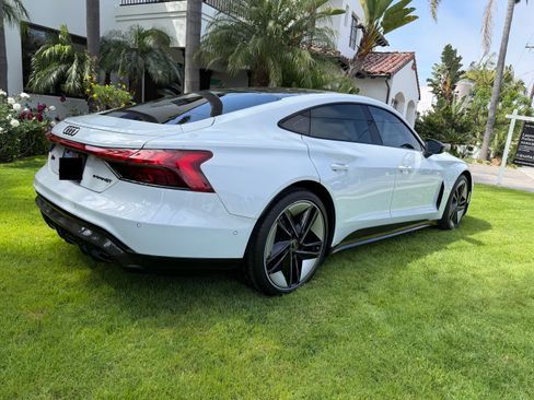 Used 2022 Audi RS e-tron GT w/ Year 1 Package image 6
