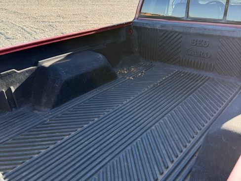 Used 1997 Chevrolet S10 Pickup LS w/ Preferred Equipment Group image 15