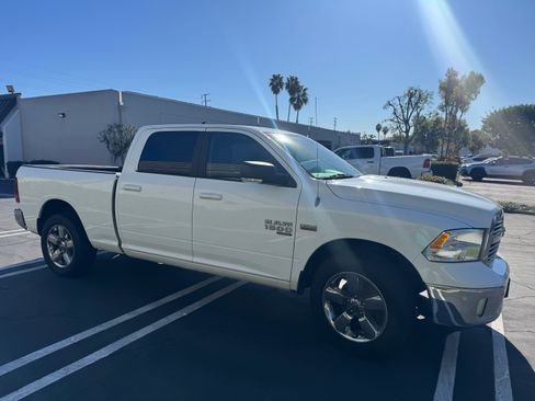 Used 2019 RAM 1500 Big Horn image 2