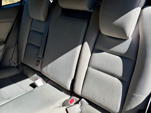 Used 2014 Honda Insight image 8