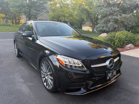 Used 2020 Mercedes-Benz C 300 4MATIC Sedan image 1