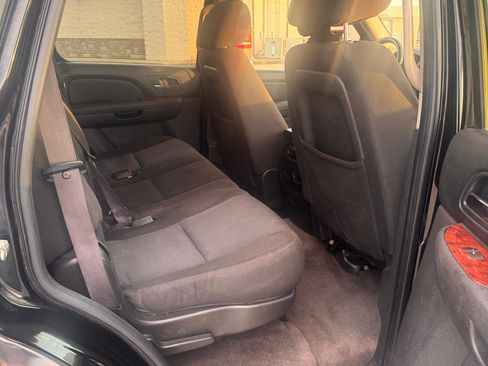 Used 2011 Chevrolet Tahoe LS RWD image 13