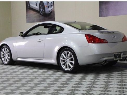 Used 2014 INFINITI Q60 Journey w/ Premium Package image 9