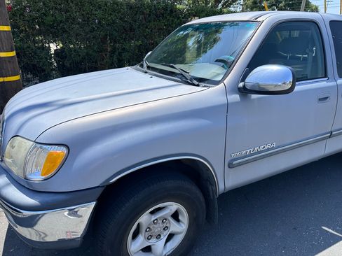 Used 2000 Toyota Tundra SR5 RWD image 6
