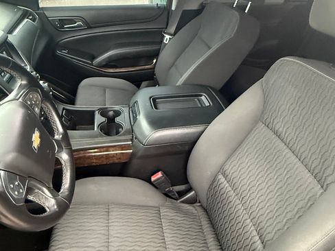 Used 2017 Chevrolet Tahoe LS w/ All-Season Package image 10