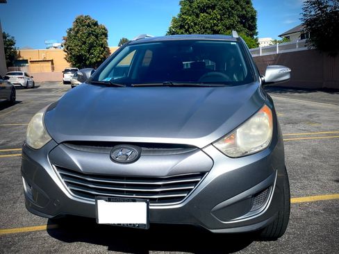 Used 2012 Hyundai Tucson GLS FWD image 8