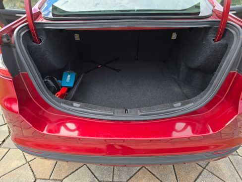 Used 2016 Ford Fusion SE image 18