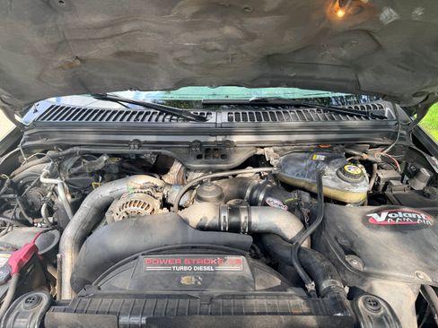 Used 2004 Ford F250 Lariat AWD/4WD image 11