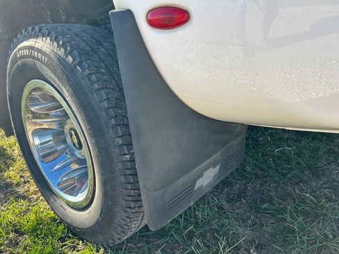 Used 2013 Chevrolet Silverado 3500 LT w/ Interior Plus Package image 21