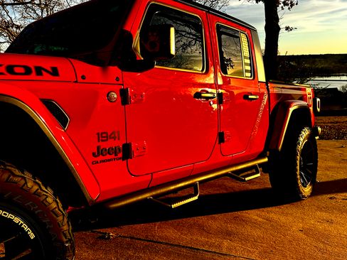 Used 2020 Jeep Gladiator Rubicon image 17