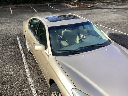 Used 2002 Lexus ES 330 image 5