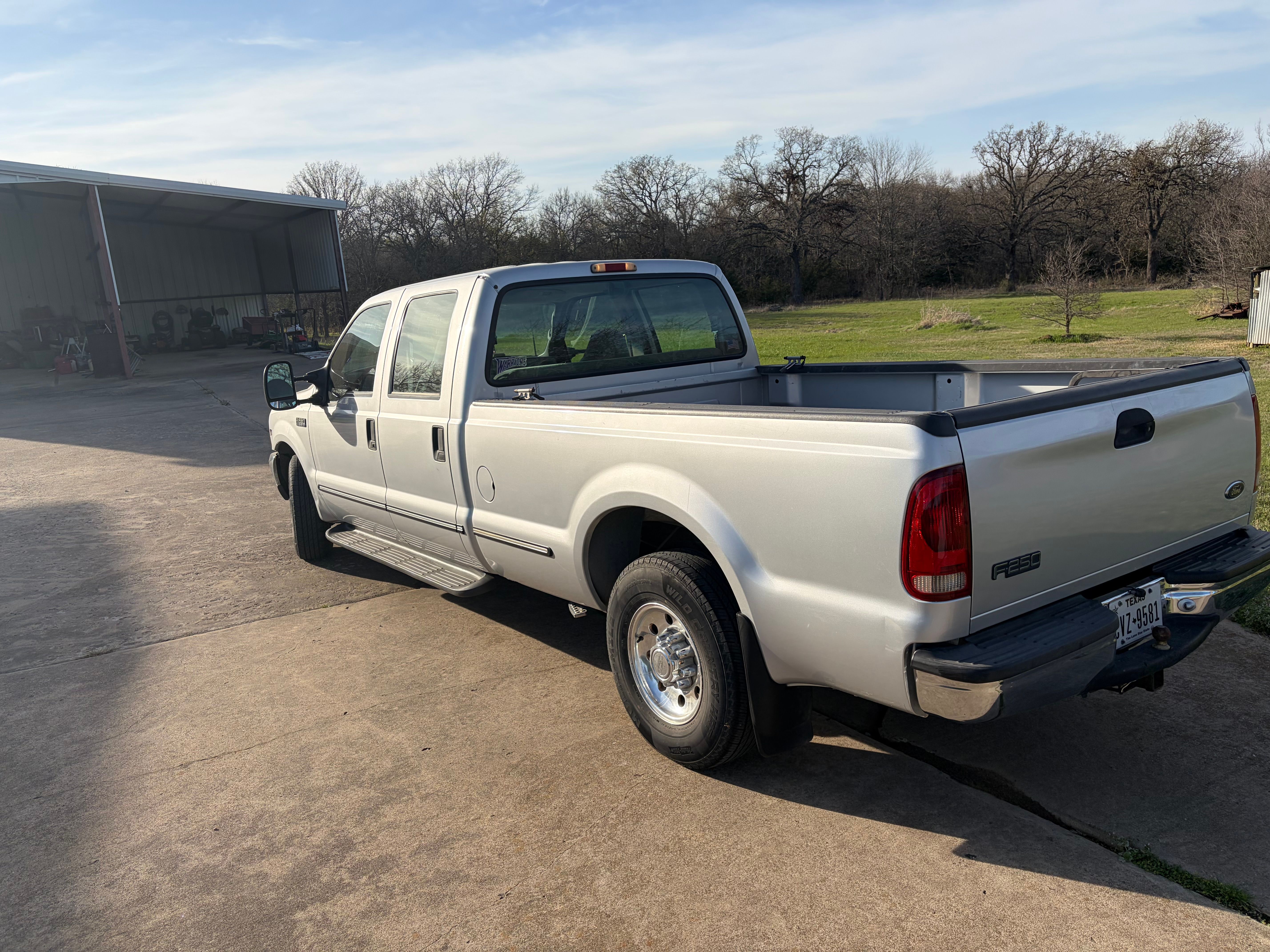 Used 1999 Ford F250 2WD Crew Cab Super Duty image 6