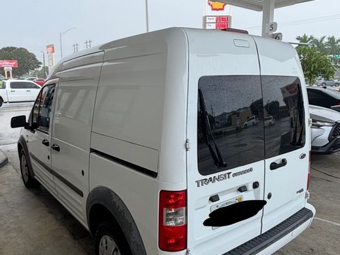 Used 2012 Ford Transit Connect XLT FWD image 5