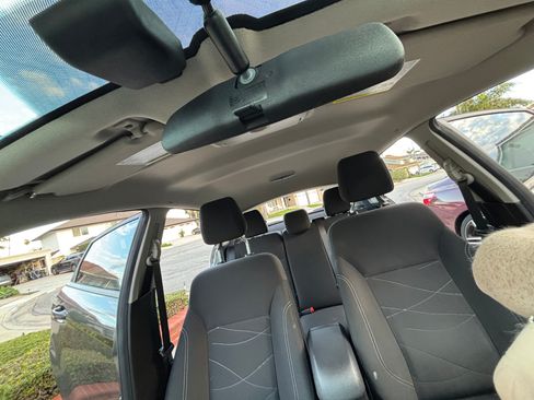 Used 2019 Ford Fiesta SE image 6