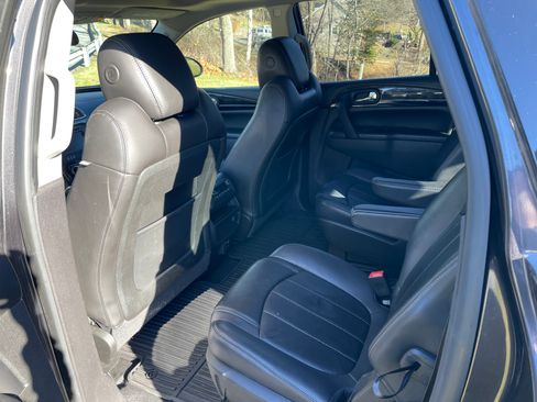 Used 2015 Buick Enclave Leather image 6