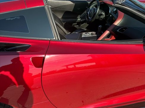Used 2014 Chevrolet Corvette Stingray Coupe RWD image 24
