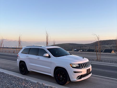 Used 2015 Jeep Grand Cherokee SRT w/ Trailer Tow Group IV image 1