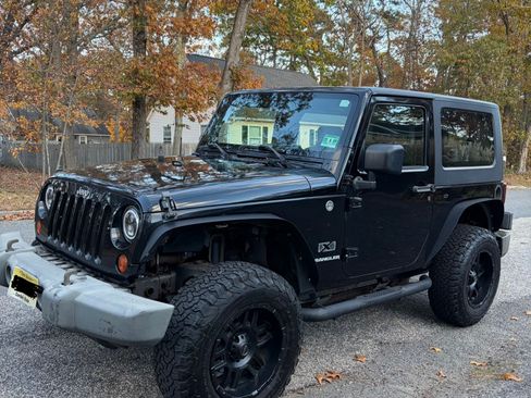 Used 2009 Jeep Wrangler X image 1